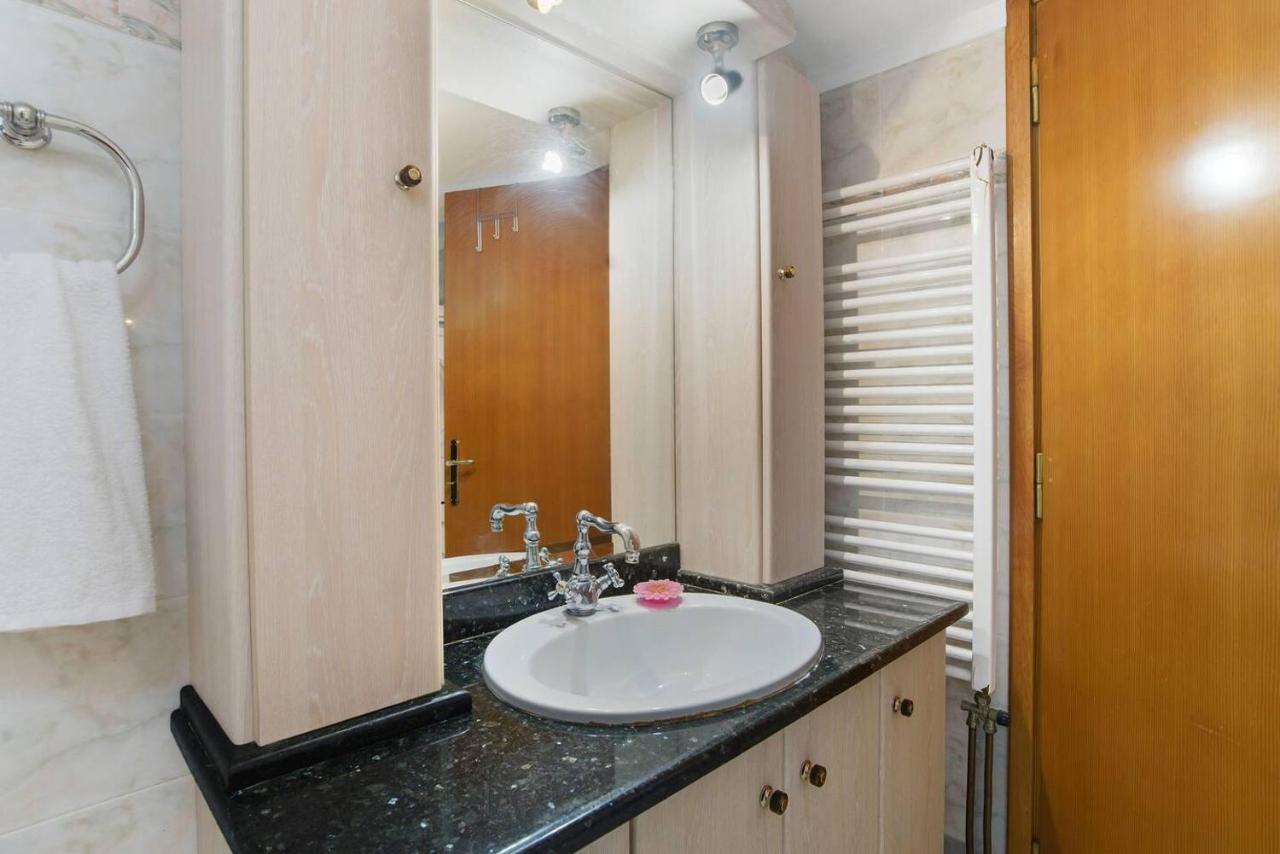 Superior Apartment - Overlooking Chania-With Pool La Canea Esterno foto