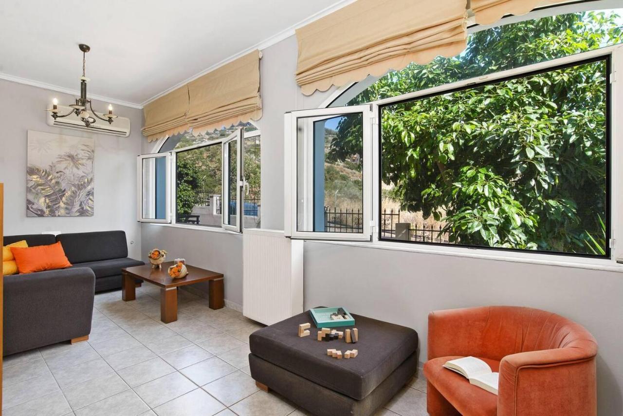 Superior Apartment - Overlooking Chania-With Pool La Canea Esterno foto